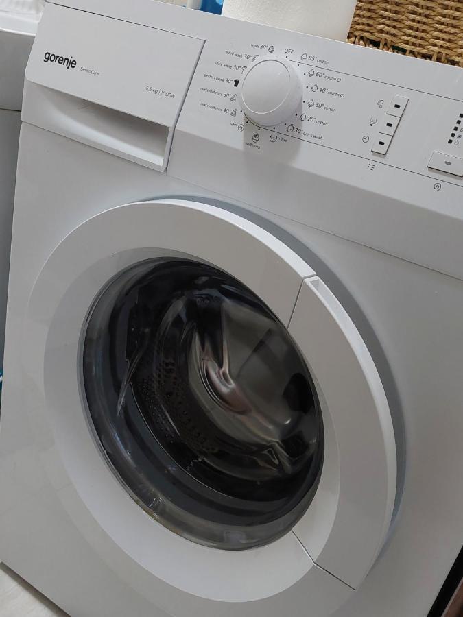 Smiley 2 - Subotica Centar Apartman Kültér fotó