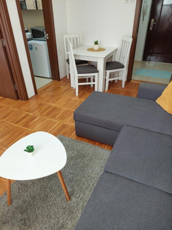 Smiley 2 - Subotica Centar Apartman Kültér fotó